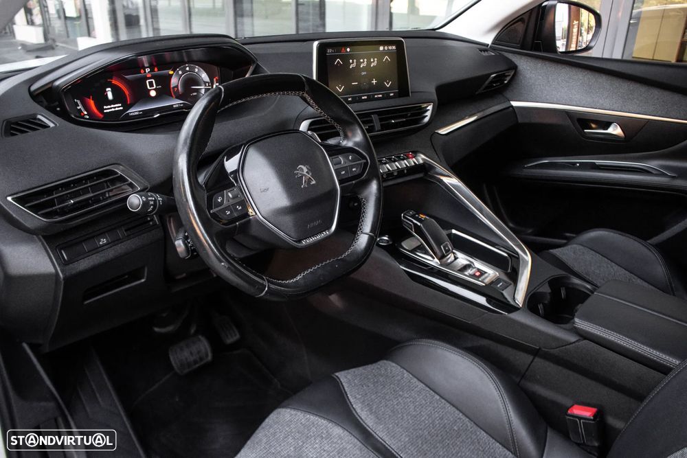 Peugeot 3008 PureTech 130 Stop & Start GPF EAT8 Allure - 22