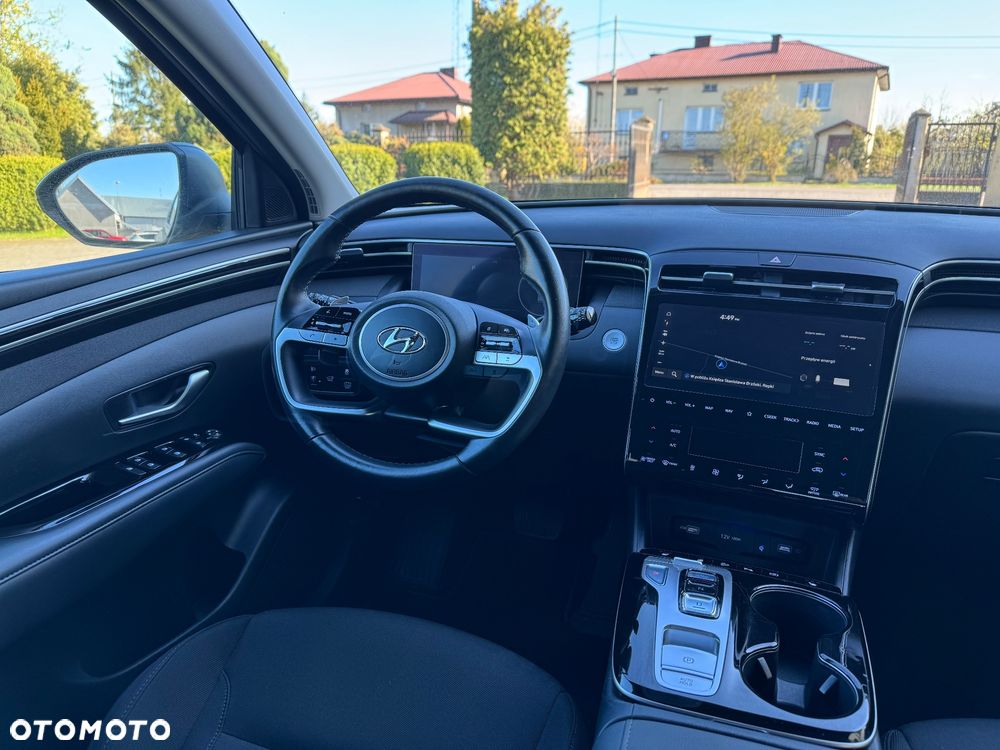 Hyundai Tucson 1.6 T-GDi HEV Executive 4WD - 17