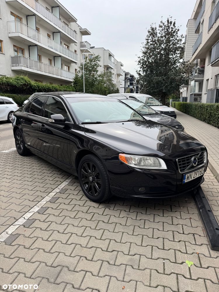 Volvo S80