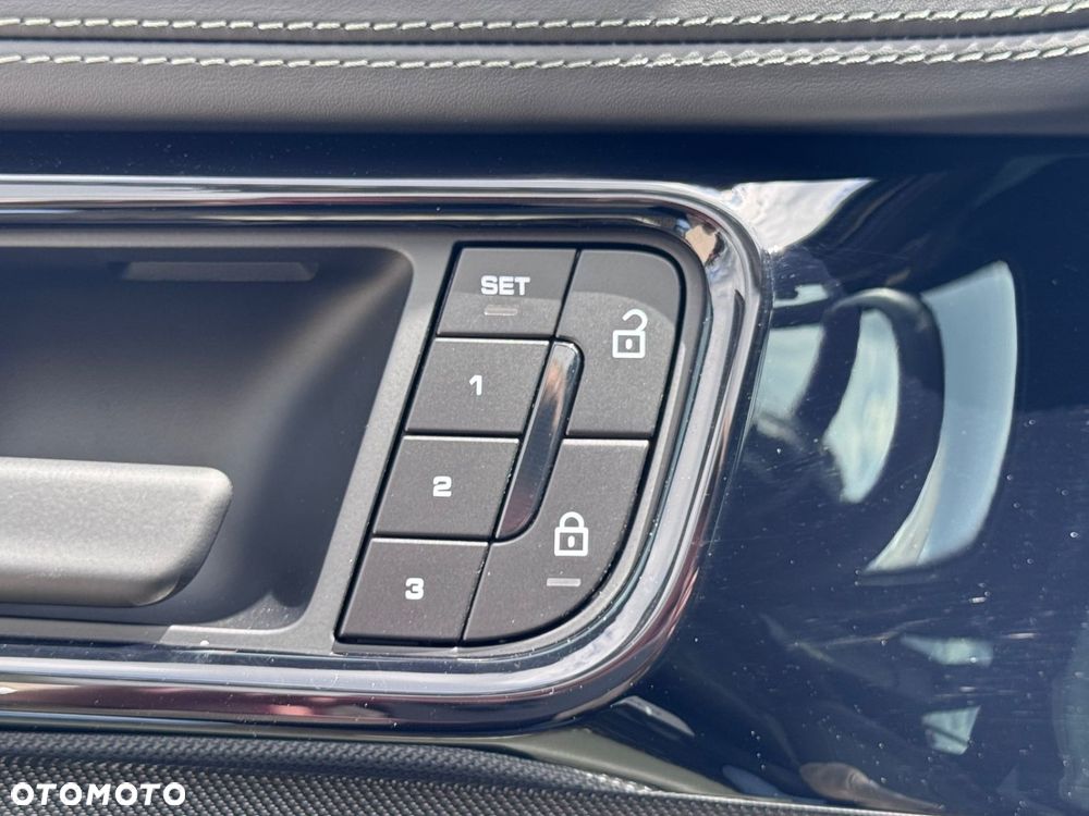 Porsche Panamera - 14