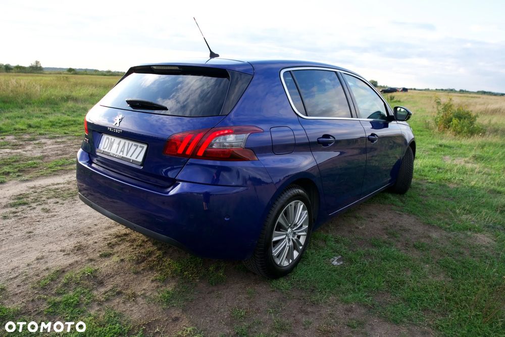 Peugeot 308 1.2 PureTech GPF Allure Pack S&S - 12
