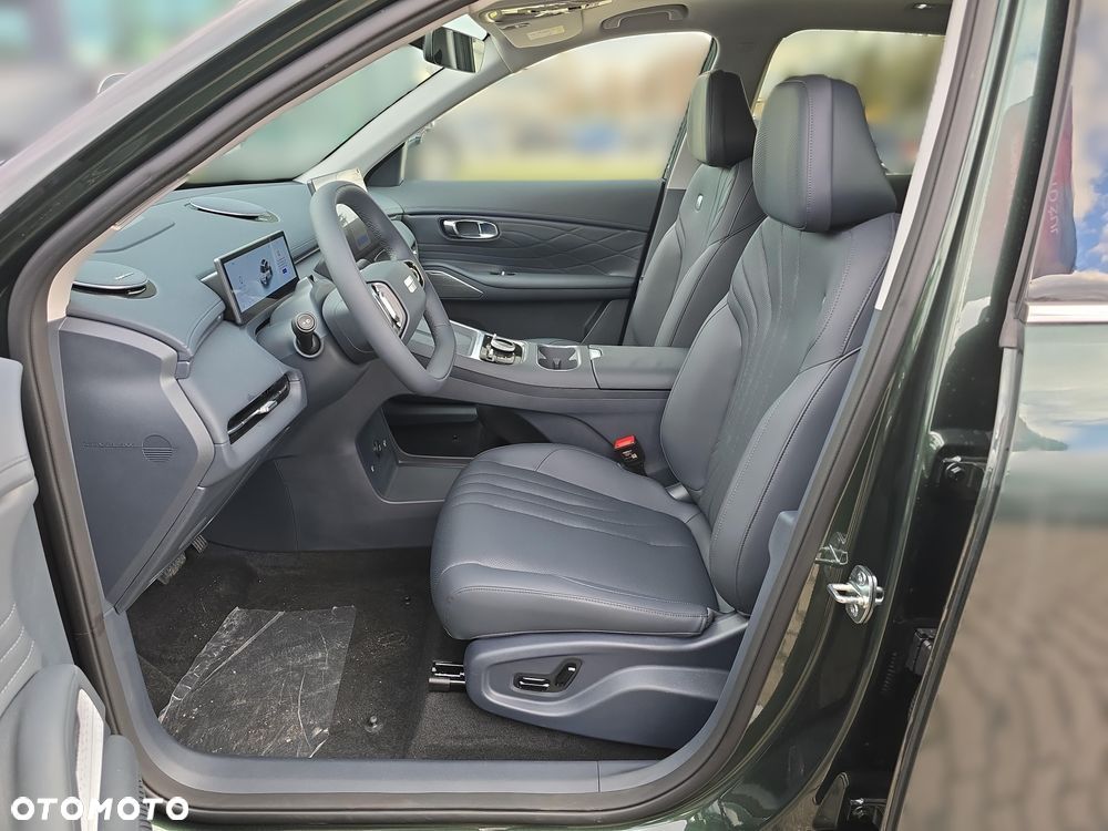 Geely Starray EM-i 1.5 PHEV Pro - 16