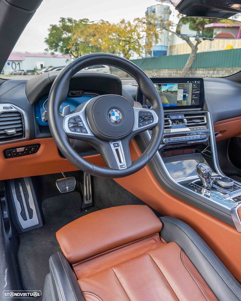 BMW M850i xDrive - 15