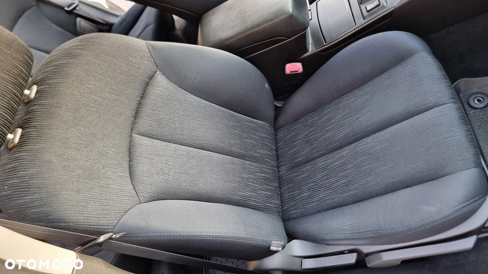 Subaru Outback 2.0 D Comfort AT - 16