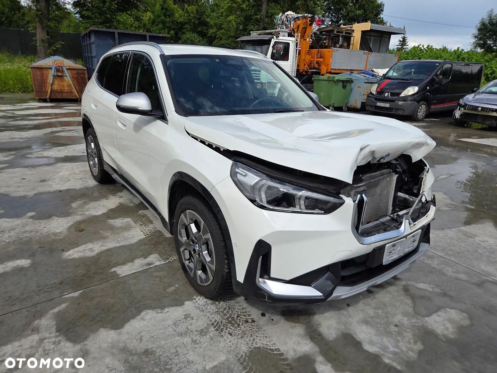 BMW X1 - 1