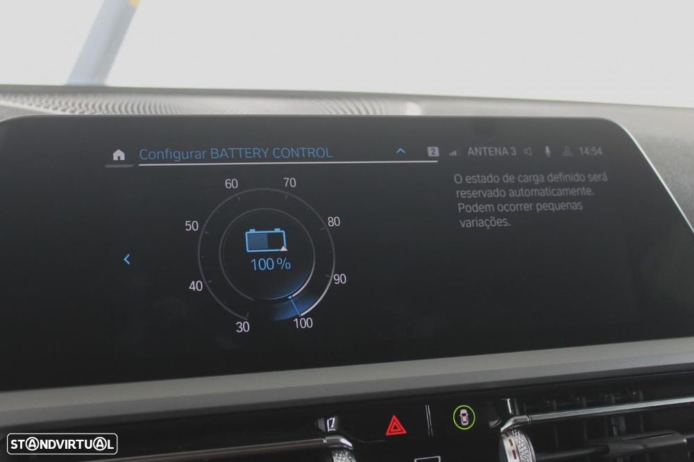 BMW 320 e Line Sport Auto - 29