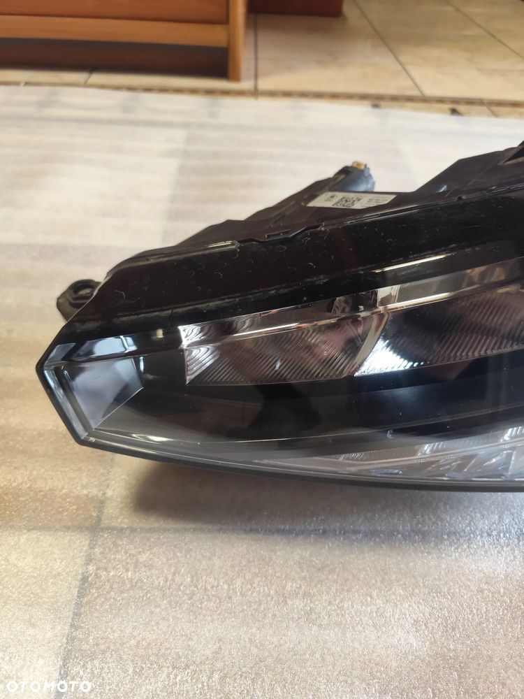 Reflektor Lewy Skoda Scala 2019-2023 10 PINÓW NR ORG 657941015 - 2