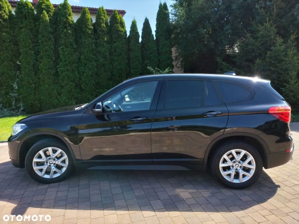 BMW X1 xDrive25d Advantage sport - 4