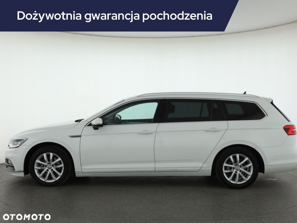 Volkswagen Passat Variant - 4