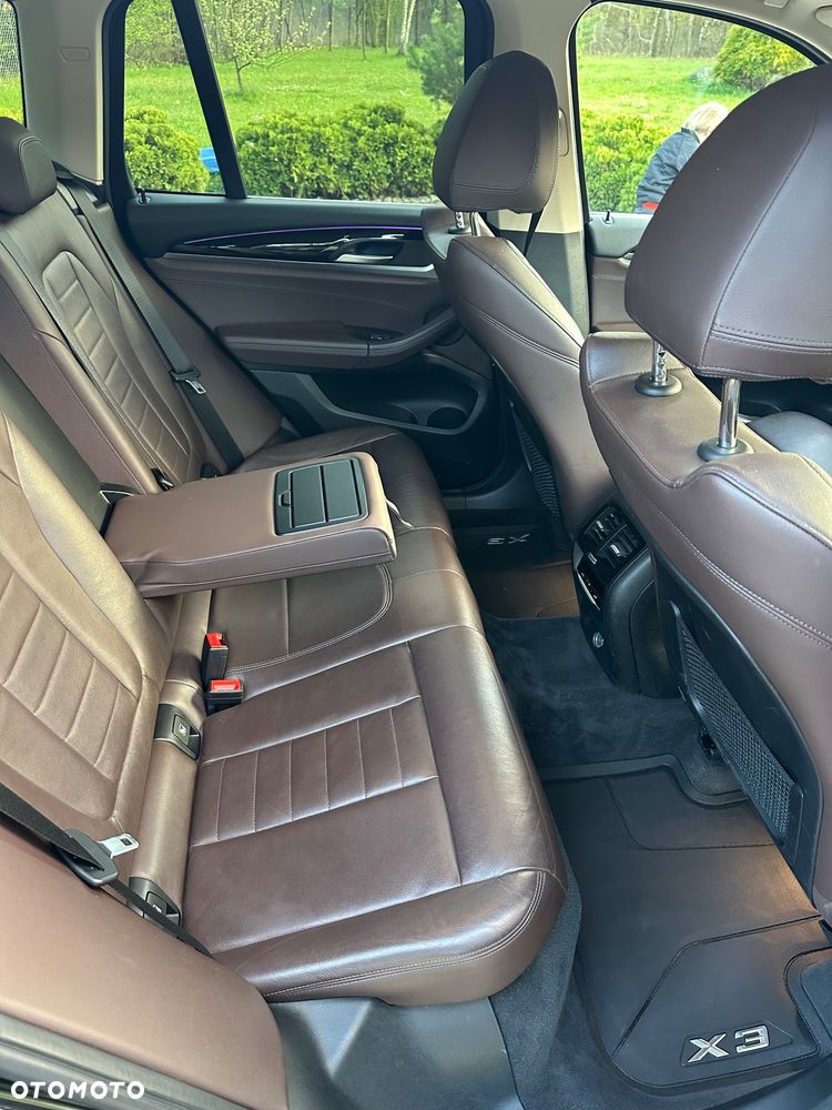 BMW X3 xDrive25d xLine - 20