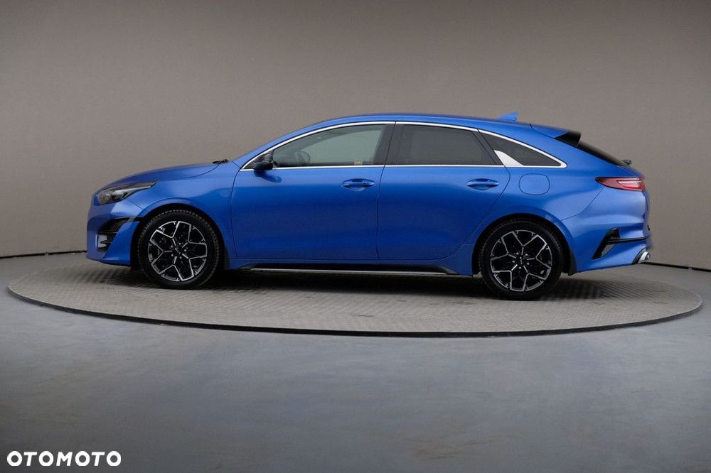 Kia ProCeed 1.5 T-GDI GT Line - 4