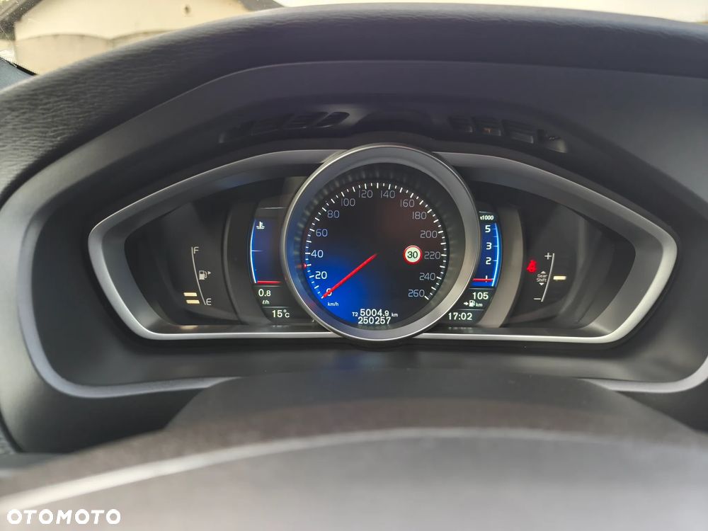 Volvo V40 D3 RDesign - 14