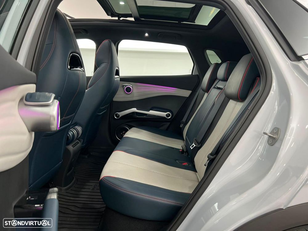 BYD Atto 3 - 11