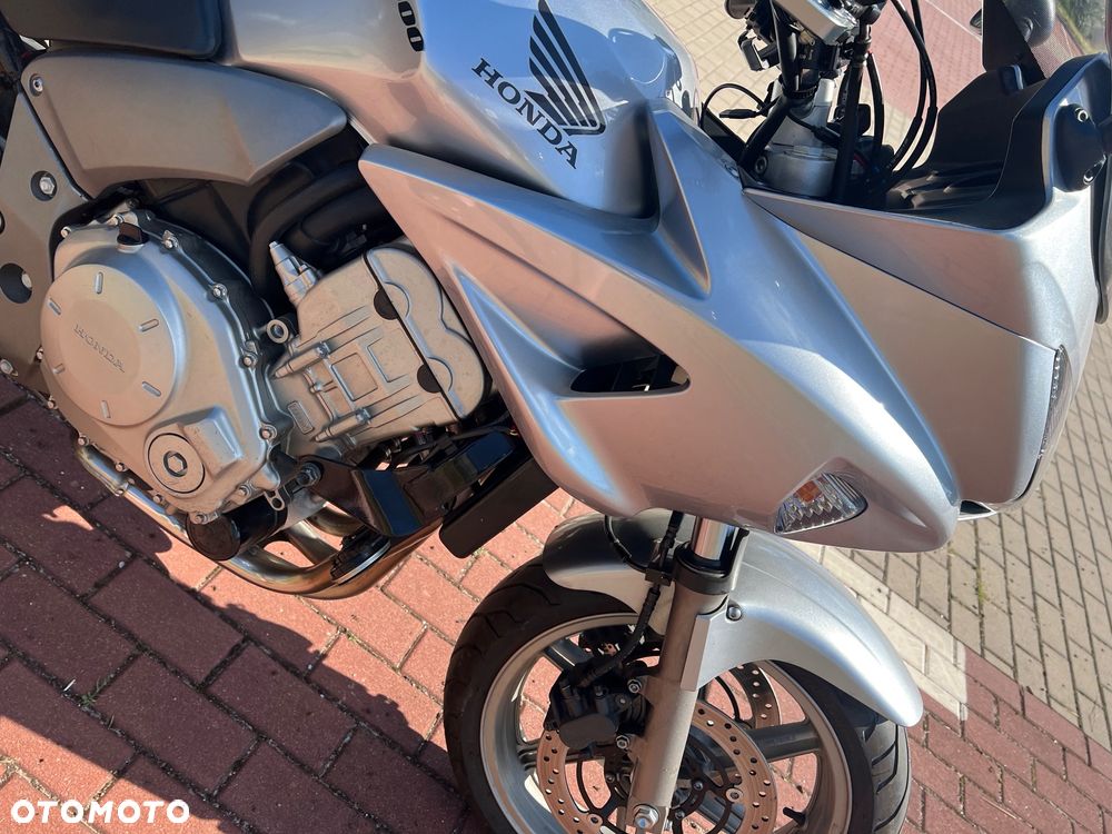 Honda CBF - 9