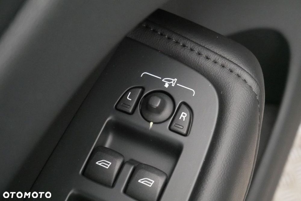 Volvo XC 60 - 31