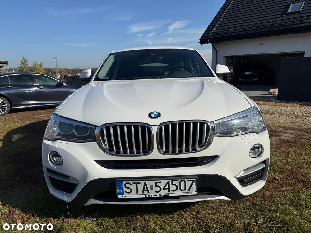 BMW X4 xDrive20d xLine - 12