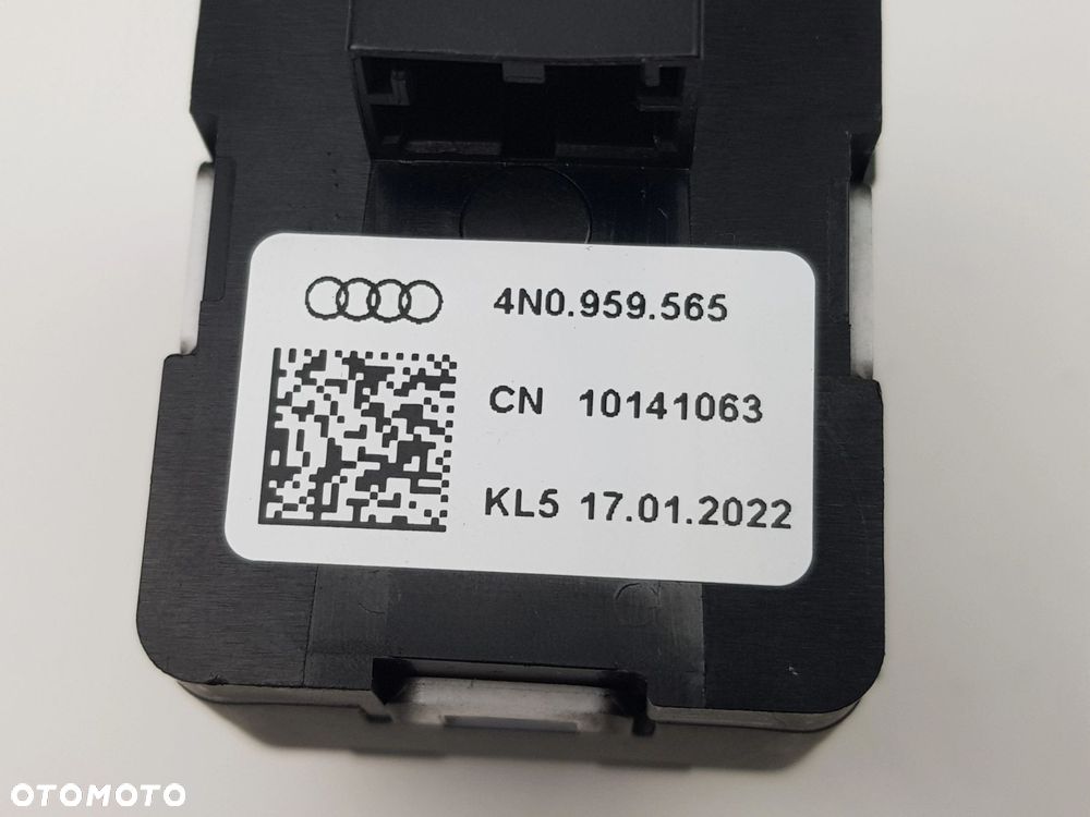 NOWY Przycisk Przełącznik Sterowania Regulacji lusterek Audi A6 C8 A7 4K A8 - 8