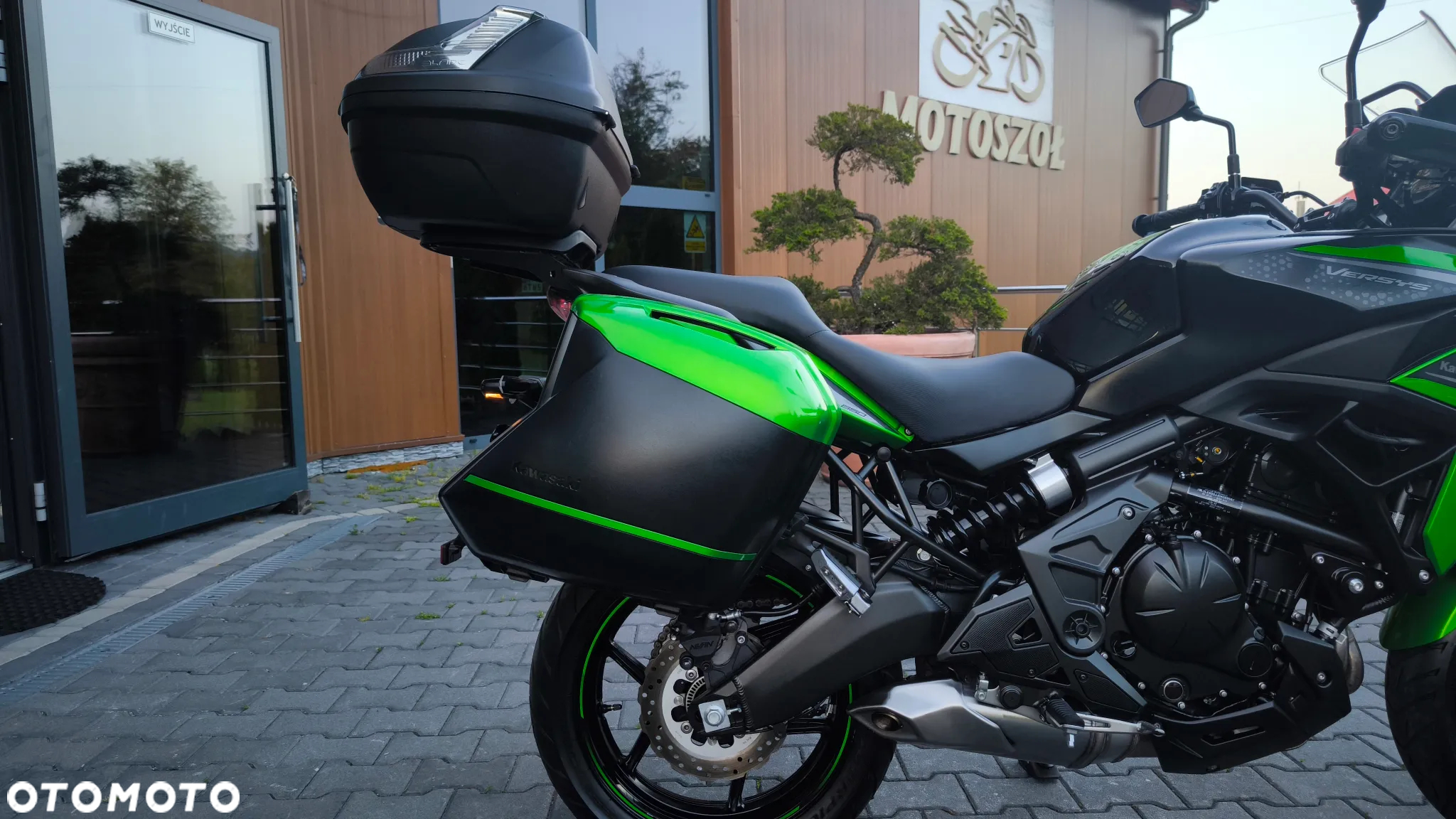 Kawasaki Versys 650 - 21