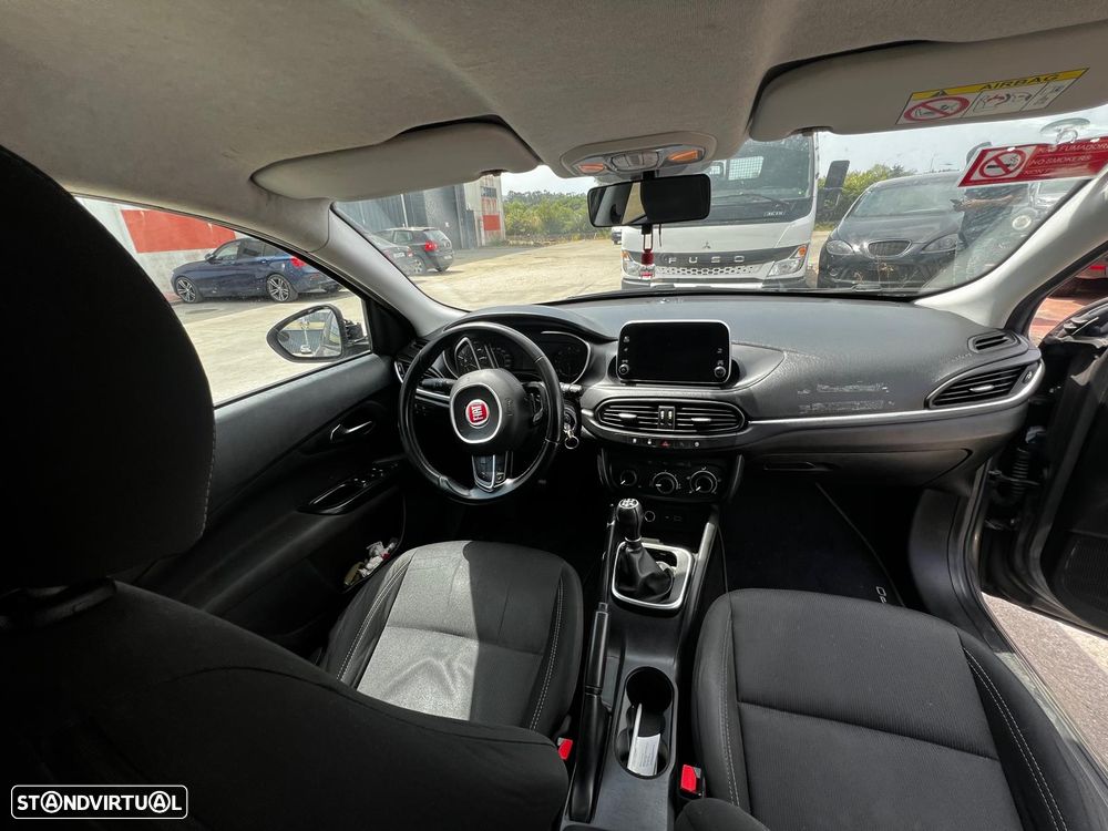 Fiat Tipo 2019 para peças motor avariado - 8