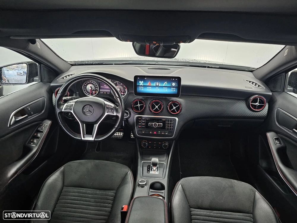 Mercedes-Benz A 45 AMG 4Matic Speedshift 7G-DCT - 27