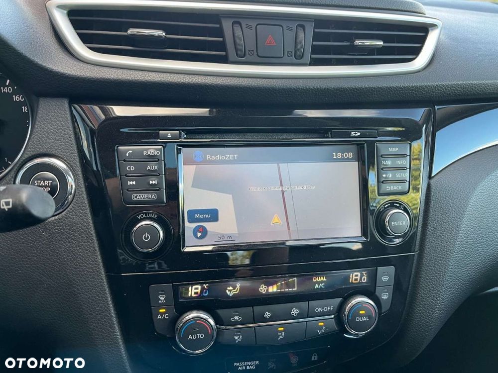 Nissan Qashqai 1.2 DIG-T N-Connecta - 12