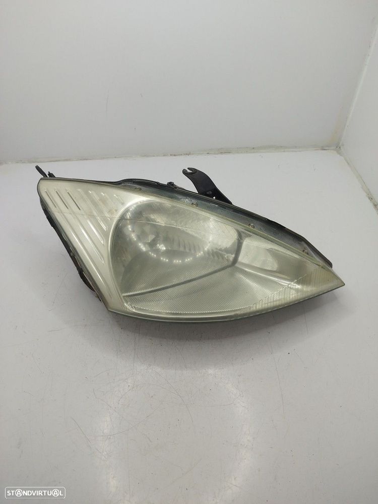 Farol/ Otica Dianteiro Dto Ford Focus I Carrinha (Dnw) - 1