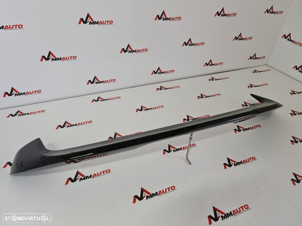 Aileron BMW Série 1 F20 Look M Preto Brilho - 3