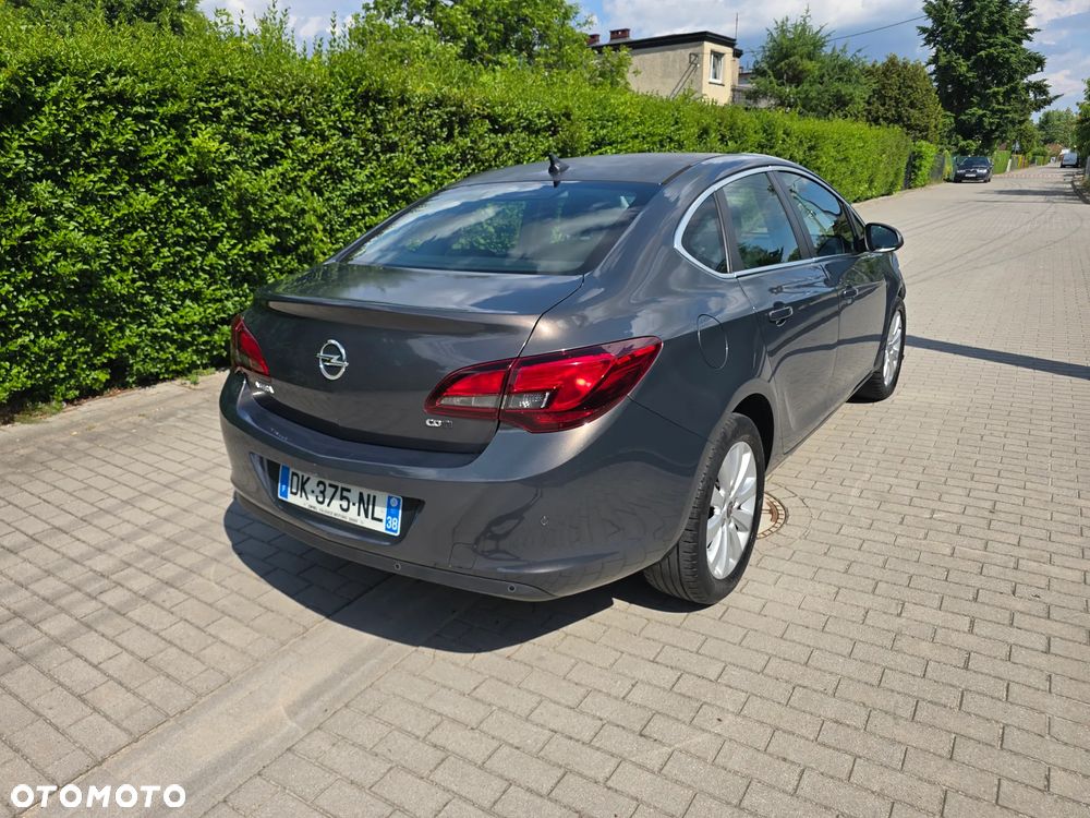 Opel Astra 1.6 CDTI DPF ecoFLEX Start/Stop Exklusiv - 16