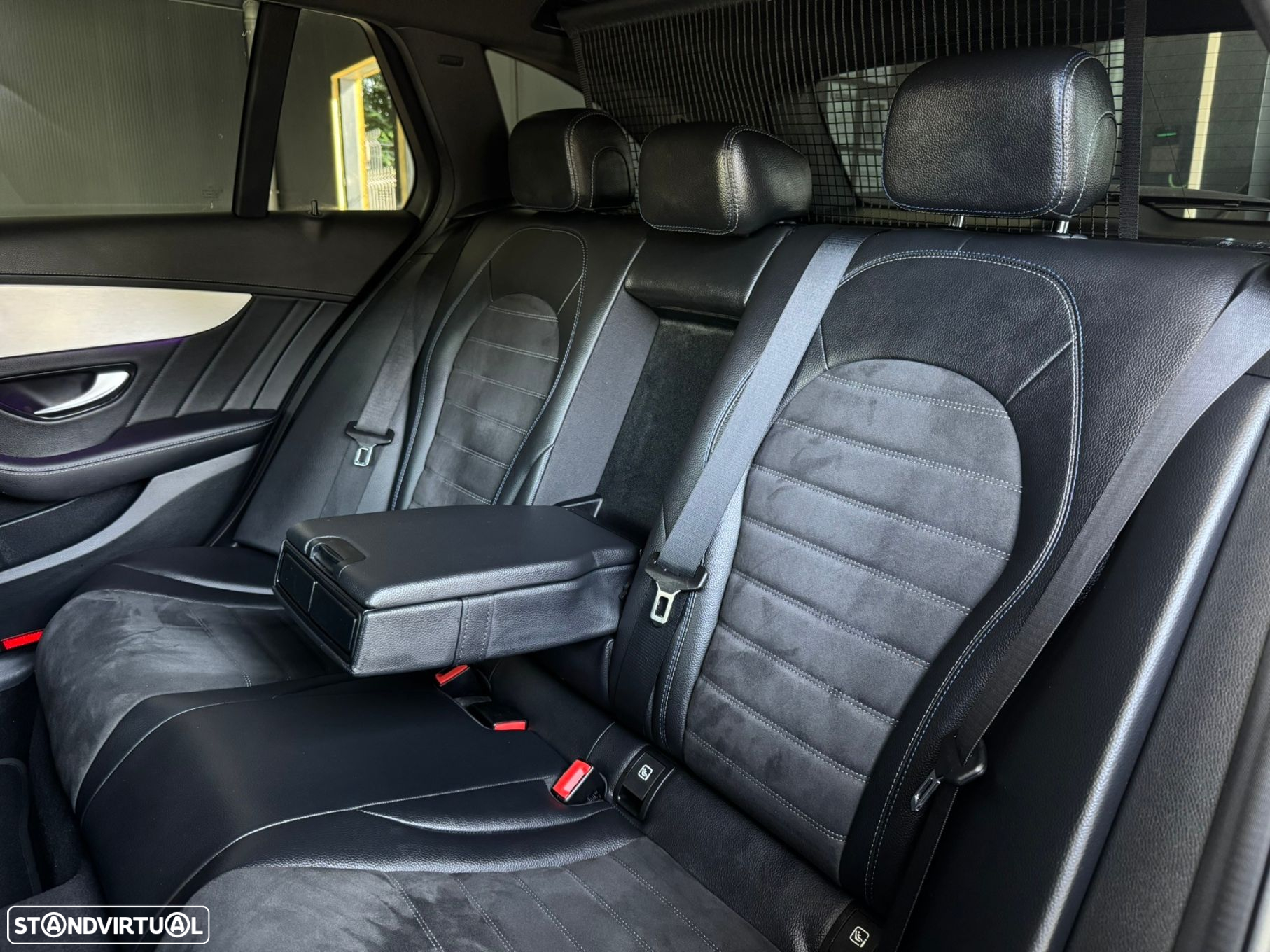 Mercedes-Benz C 300 de AMG Line - 20