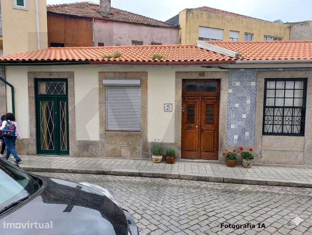 Moradia para renovar na Rua Fontinha - Baixa do Porto - Grande imagem: 5/22