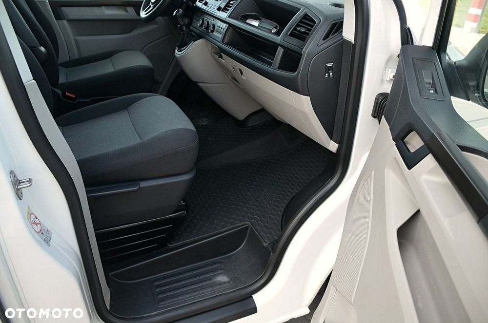 Volkswagen Transporter - 20