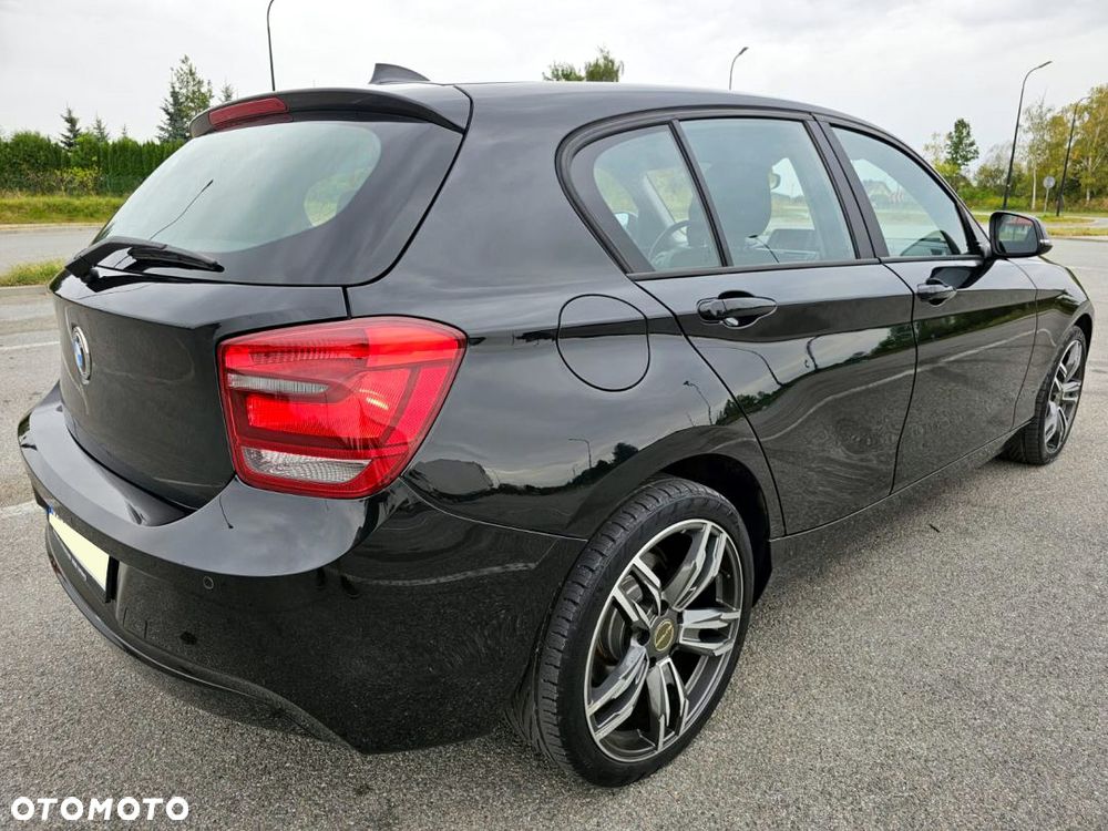 BMW Seria 1 114i - 11
