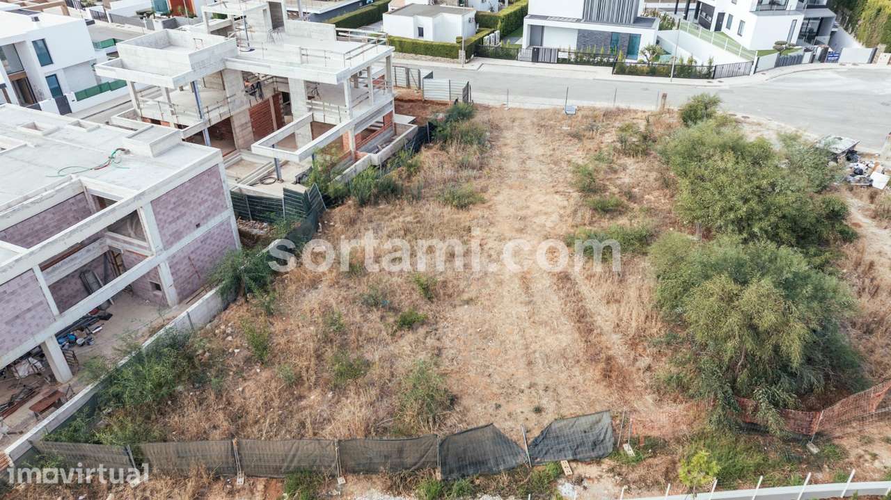 Terreno Para Construção  Venda em Quarteira,Loulé - Grande imagem: 4/6