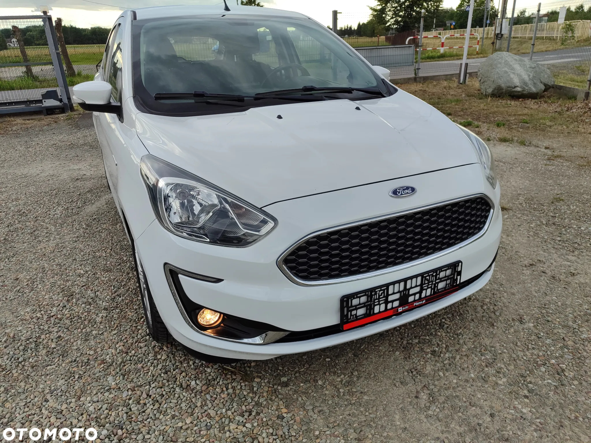 Ford Ka+ 1.2 Ti-VCT White Edition - 26