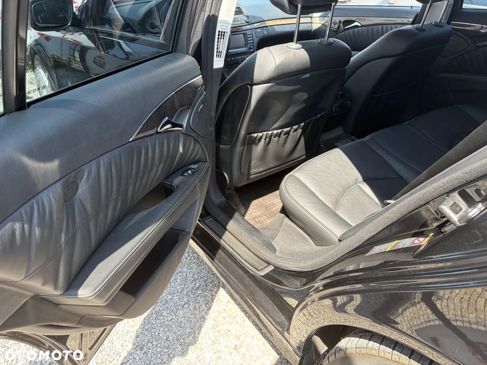 Mercedes-Benz Klasa E 350 Avantgarde Sport Edition AMG - 20