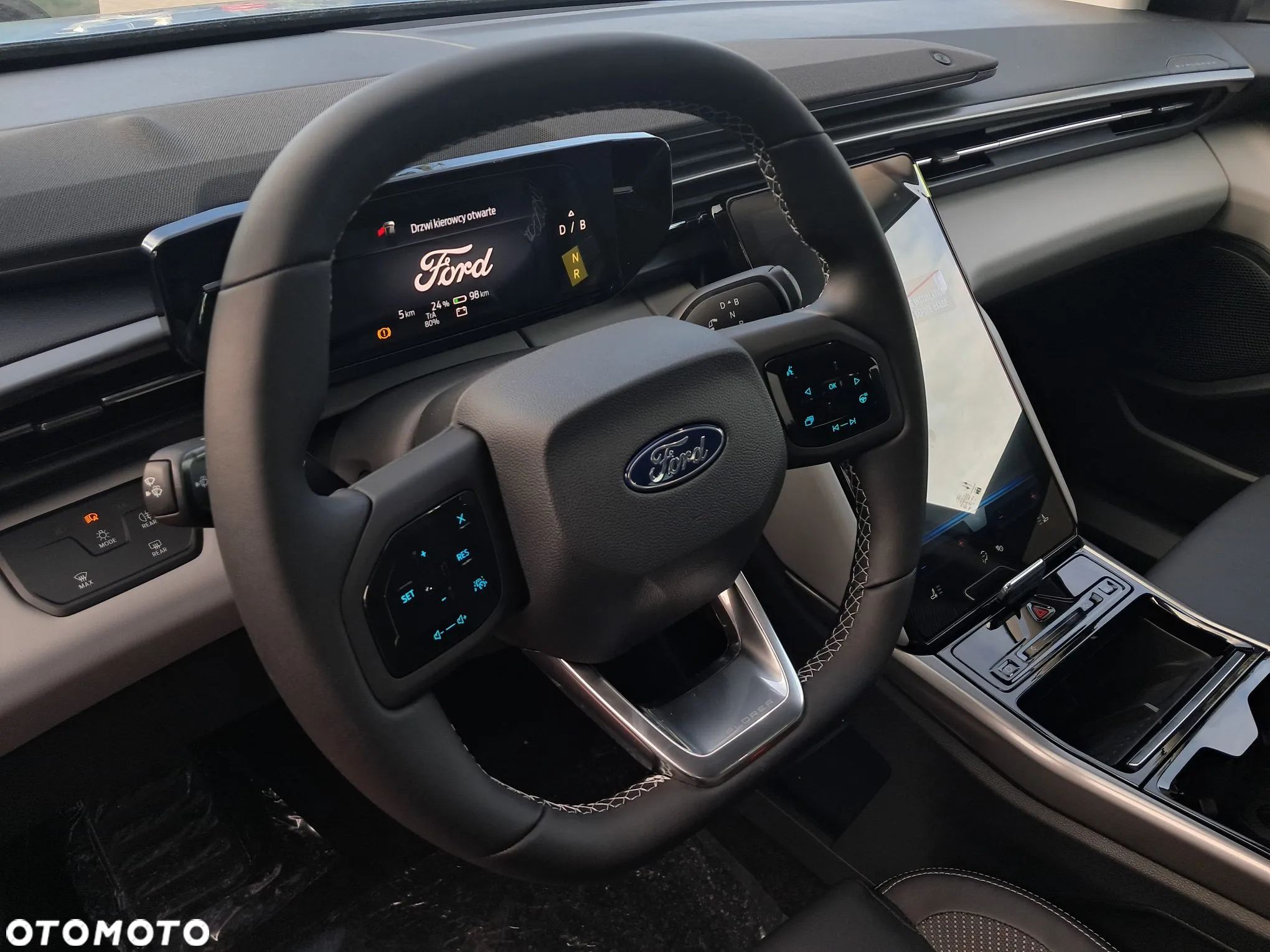 Ford Explorer 77kWh RWD - 13
