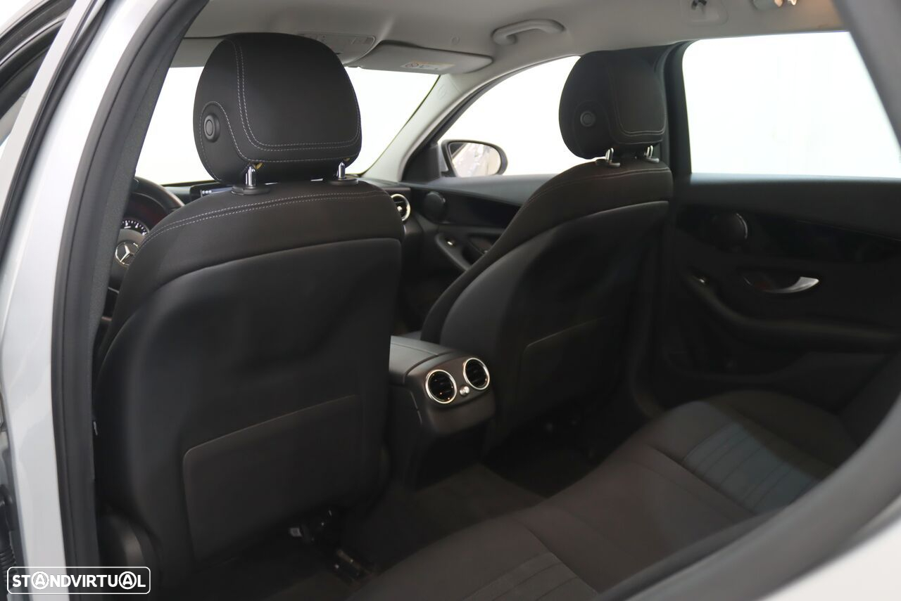 Mercedes-Benz C 220 d - 8
