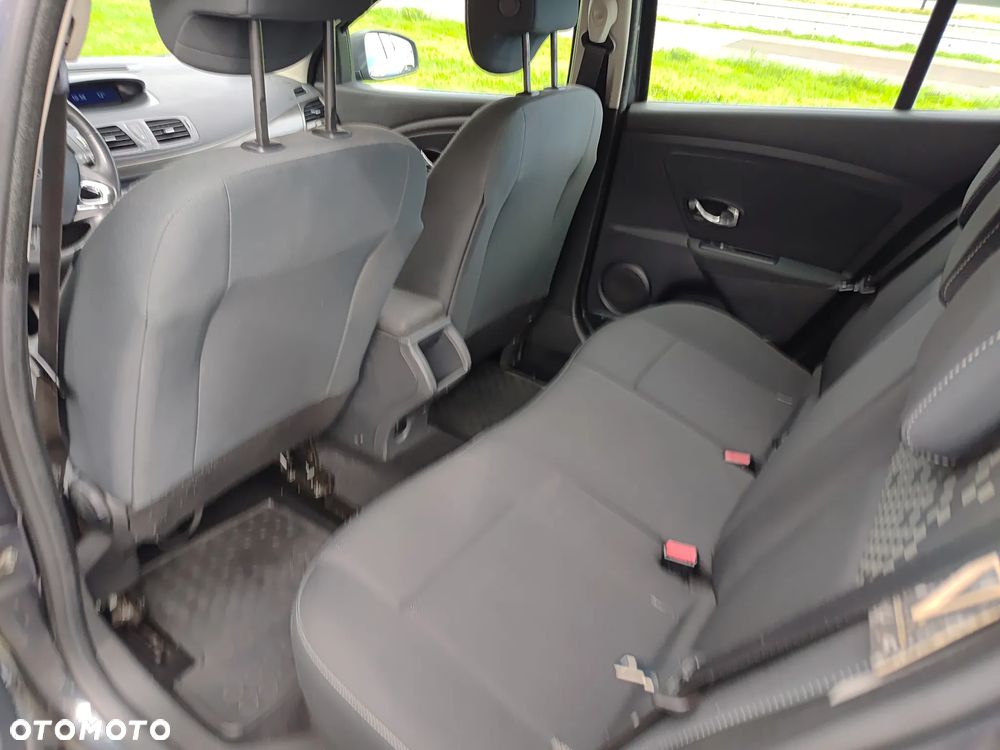 Renault Megane 1.5 dCi Style Edition - 3