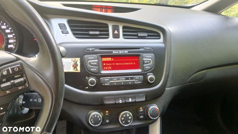 Kia Ceed 1.6 CRDi M - 11