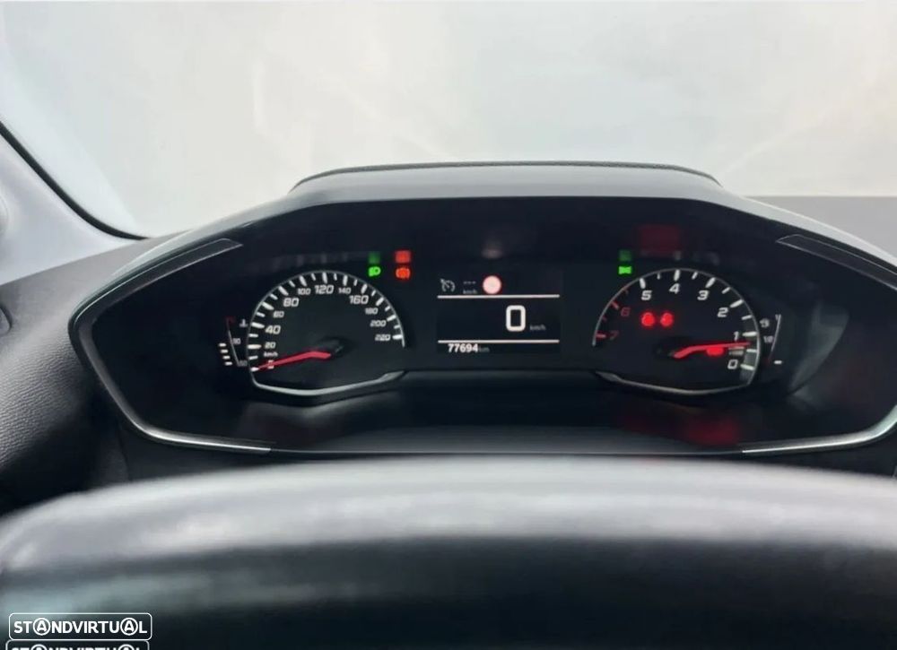 Peugeot 208 1.2 PureTech Active Pack - 7