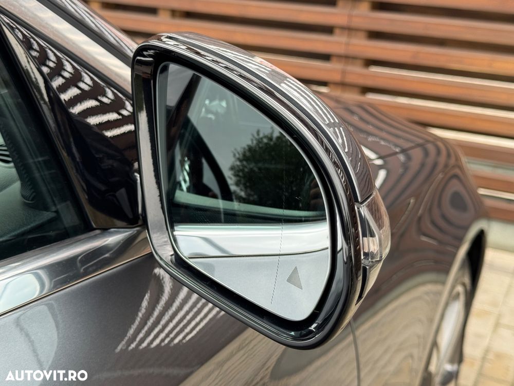Mercedes-Benz E 220 d 4Matic 9G-TRONIC Avantgarde - 22