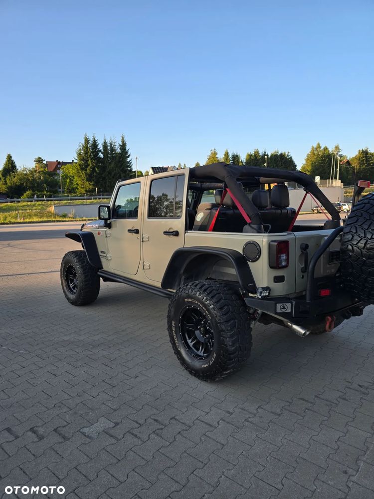 Jeep Wrangler 3.6 Unlim Rubicon - 6