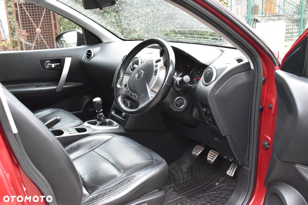 Nissan Qashqai 1.6 dCi Tekna S&S - 22