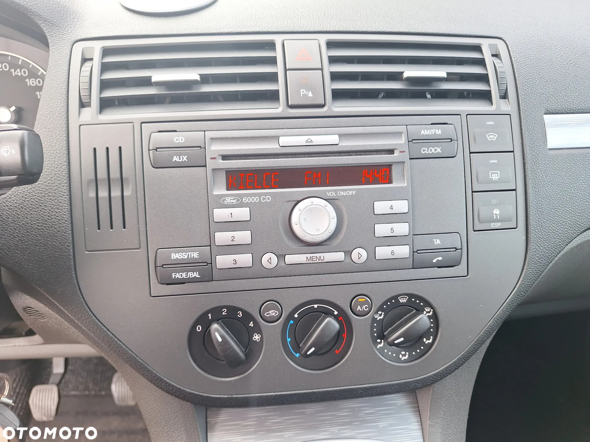 Ford Focus C-Max 1.8 Futura - 19