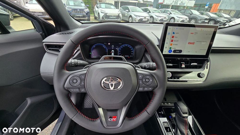 Toyota Corolla Cross 2.0 Hybrid GR Sport - 14