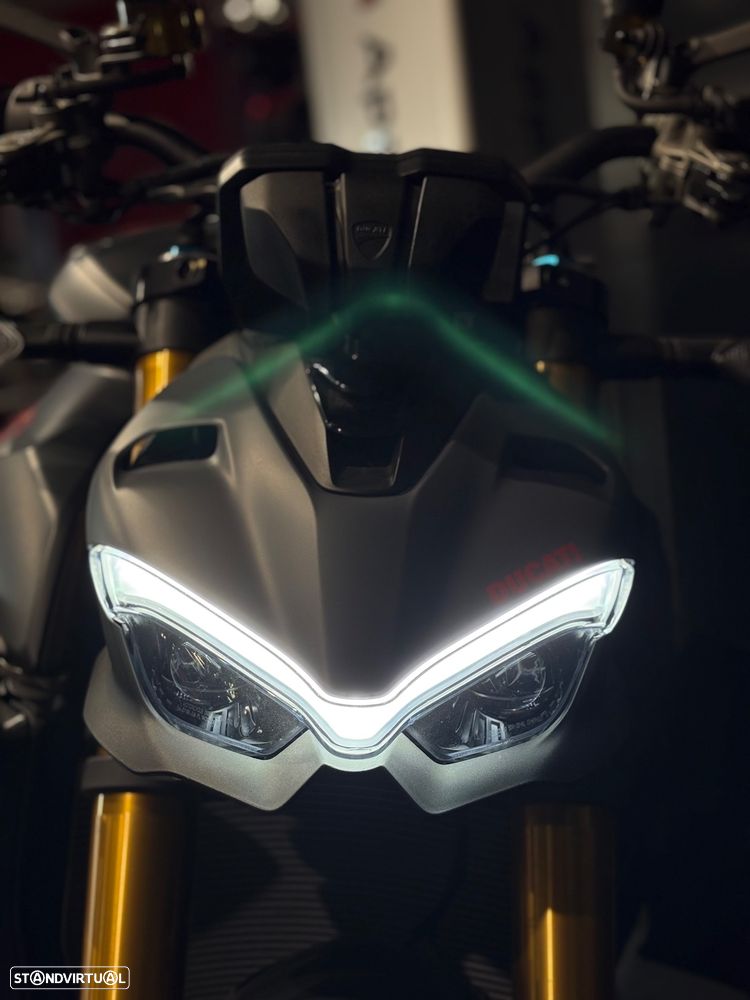 Ducati Streetfighter V4 S - 3