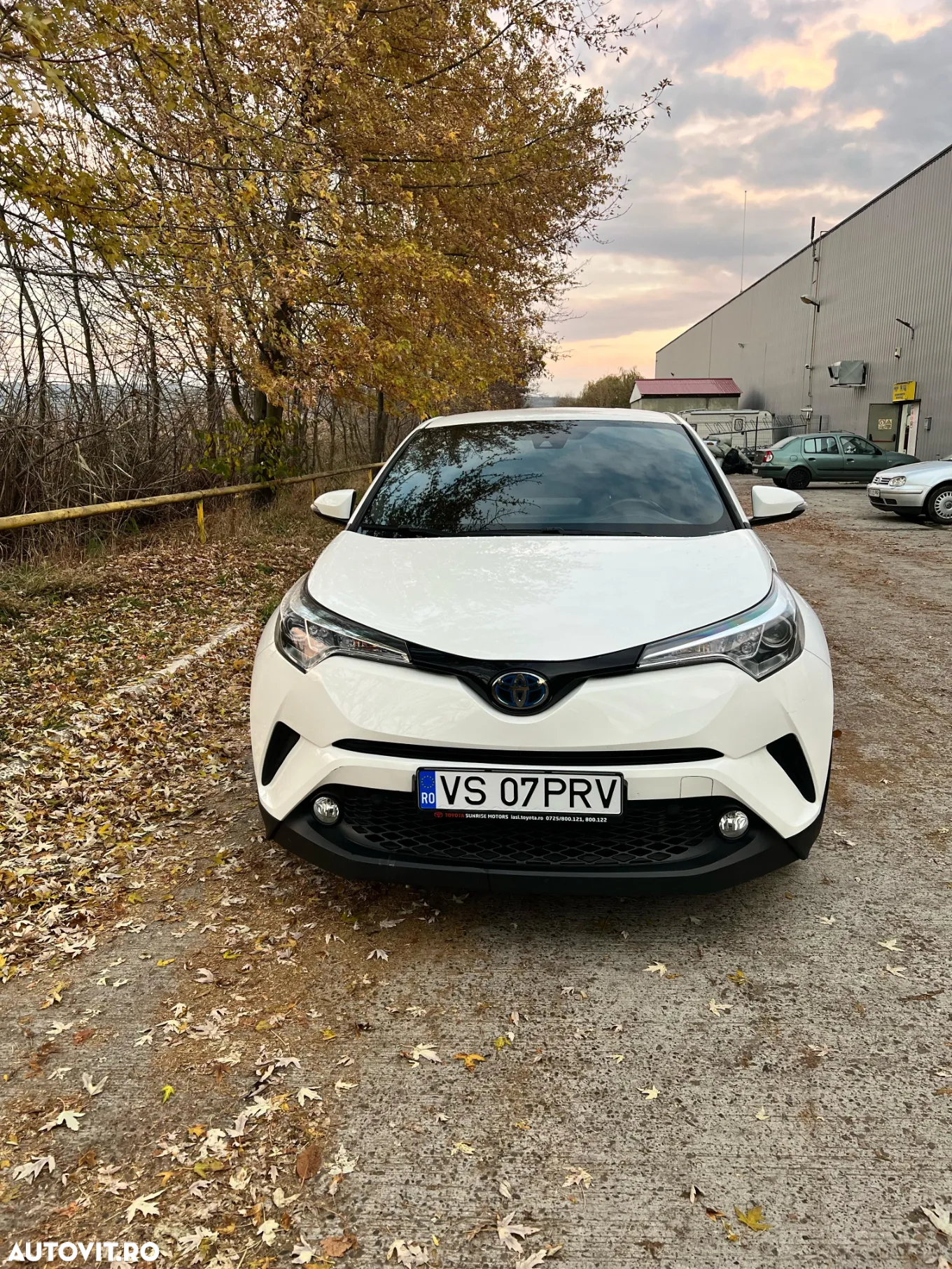 Toyota C-HR - 4