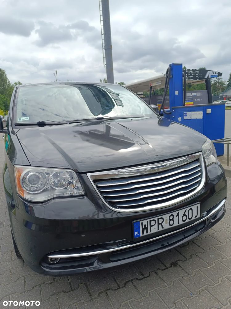 Chrysler Town & Country 3.6 Touring - 15