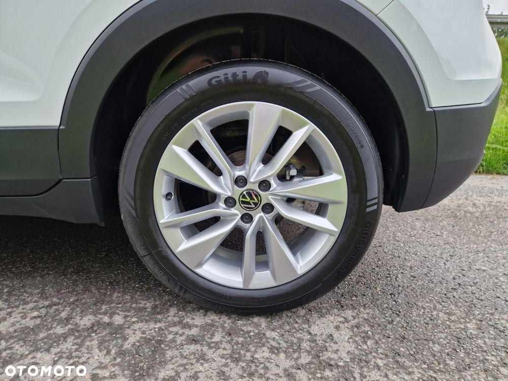 Volkswagen T-Cross - 23