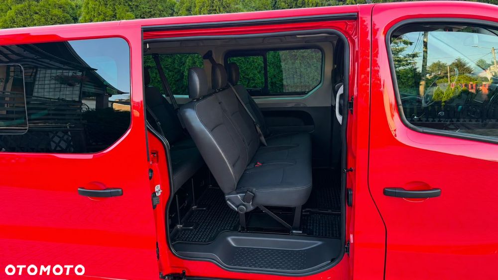 Opel Vivaro L2H1 2,9t Elegance Premium - 8